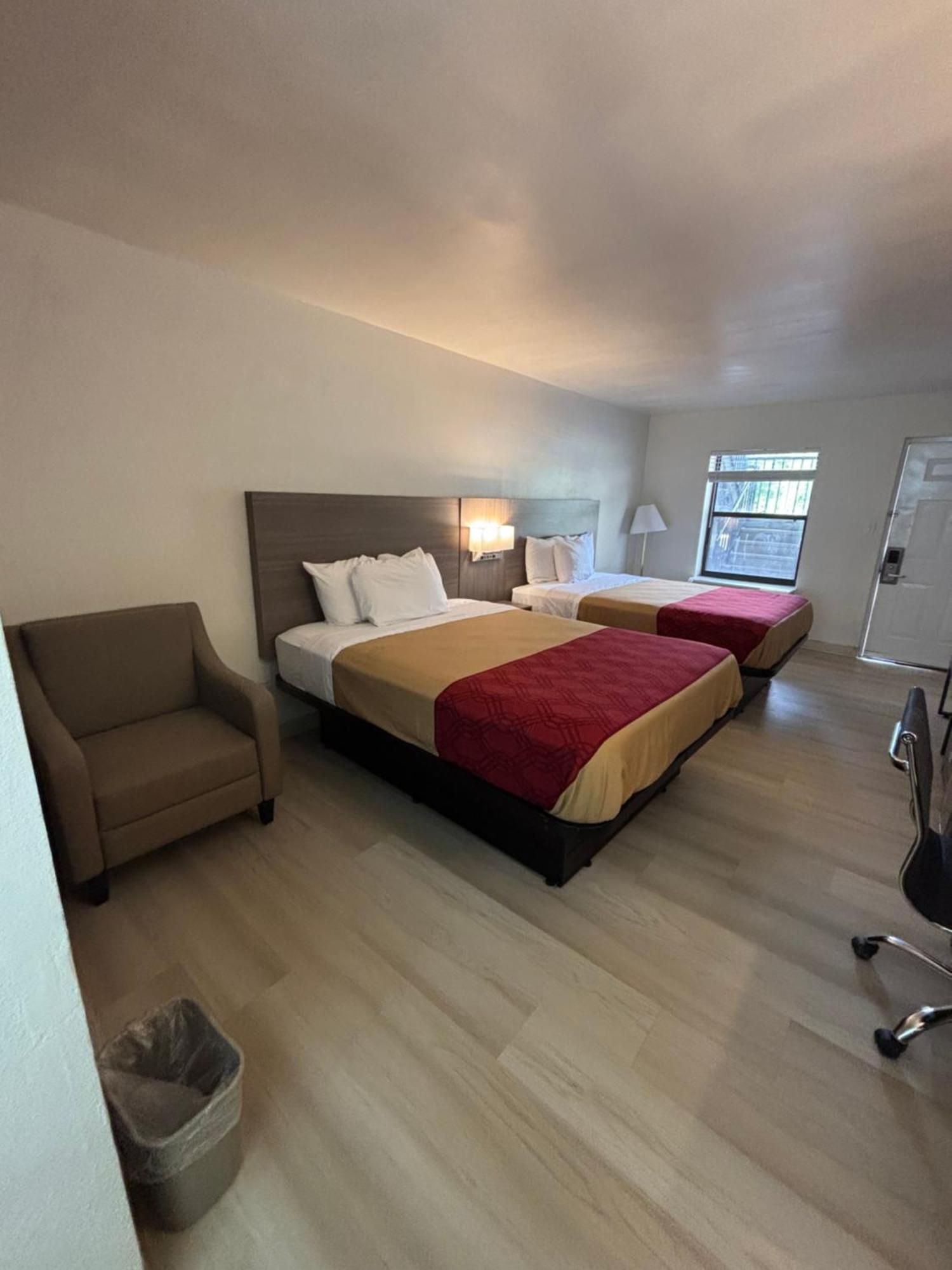 Hotel High Springs Soon To Be Clarion Pointe Alachua