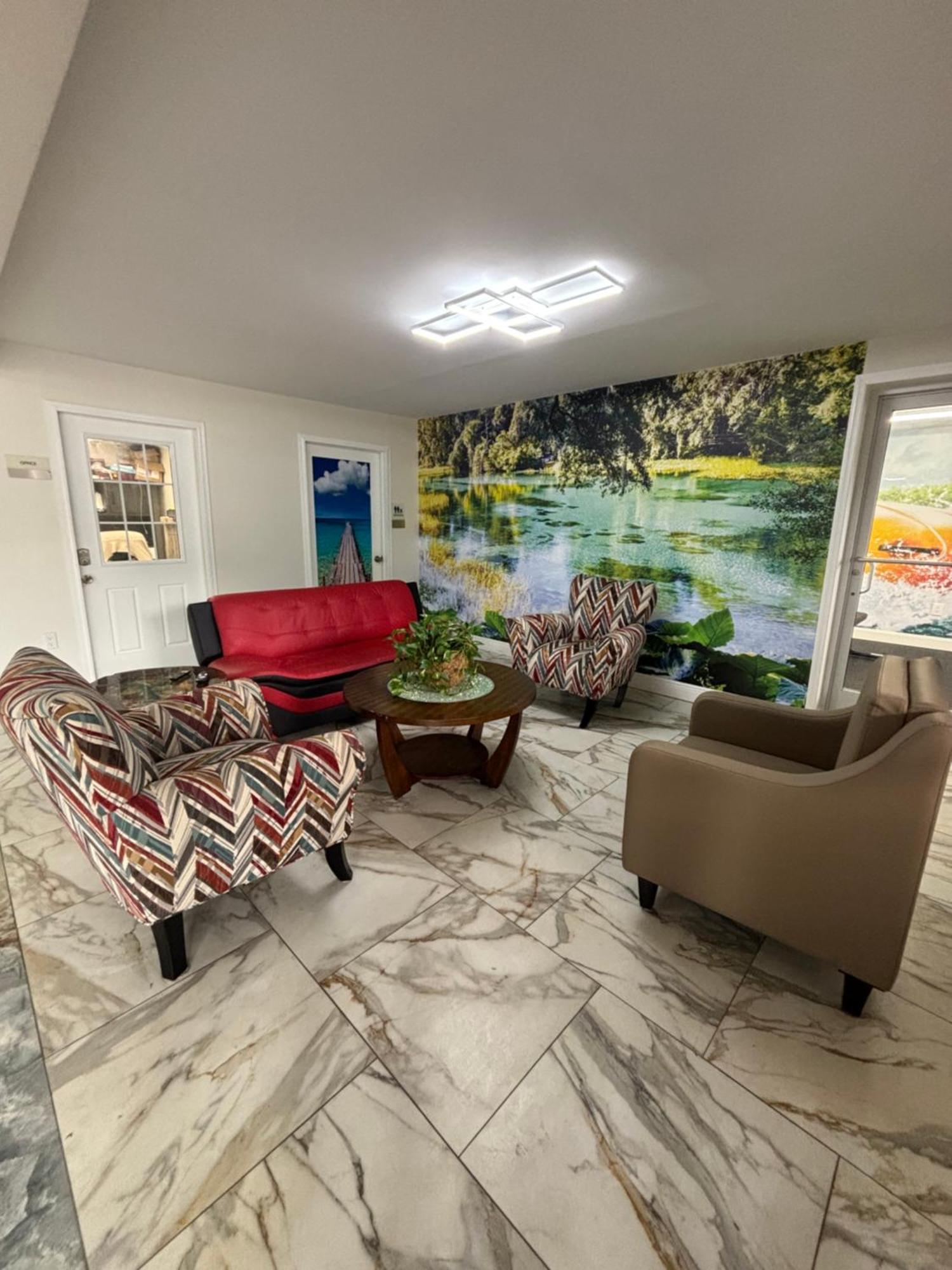 Hotel High Springs Soon To Be Clarion Pointe
