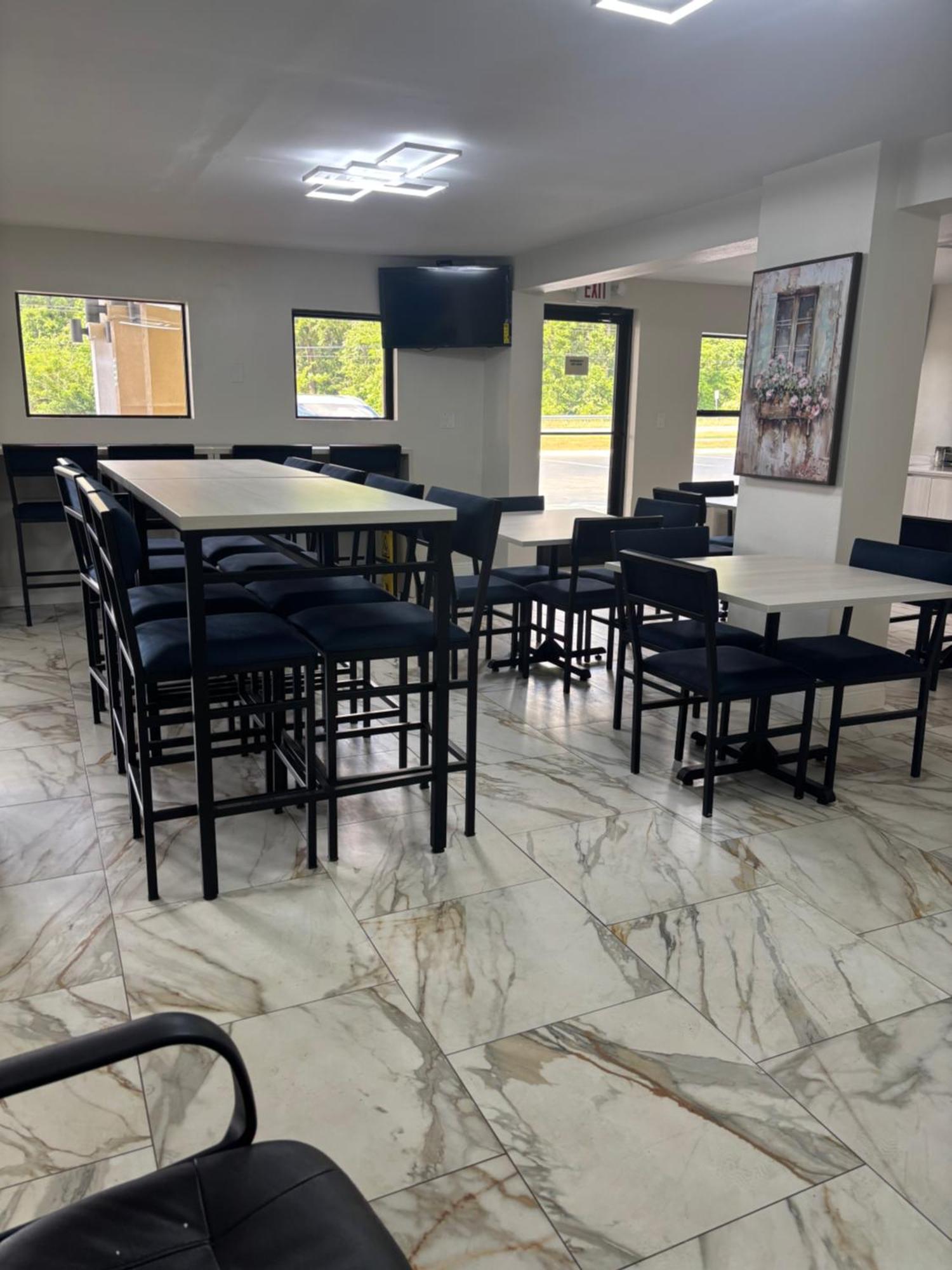 High Springs Soon To Be Clarion Pointe Hotel 2*