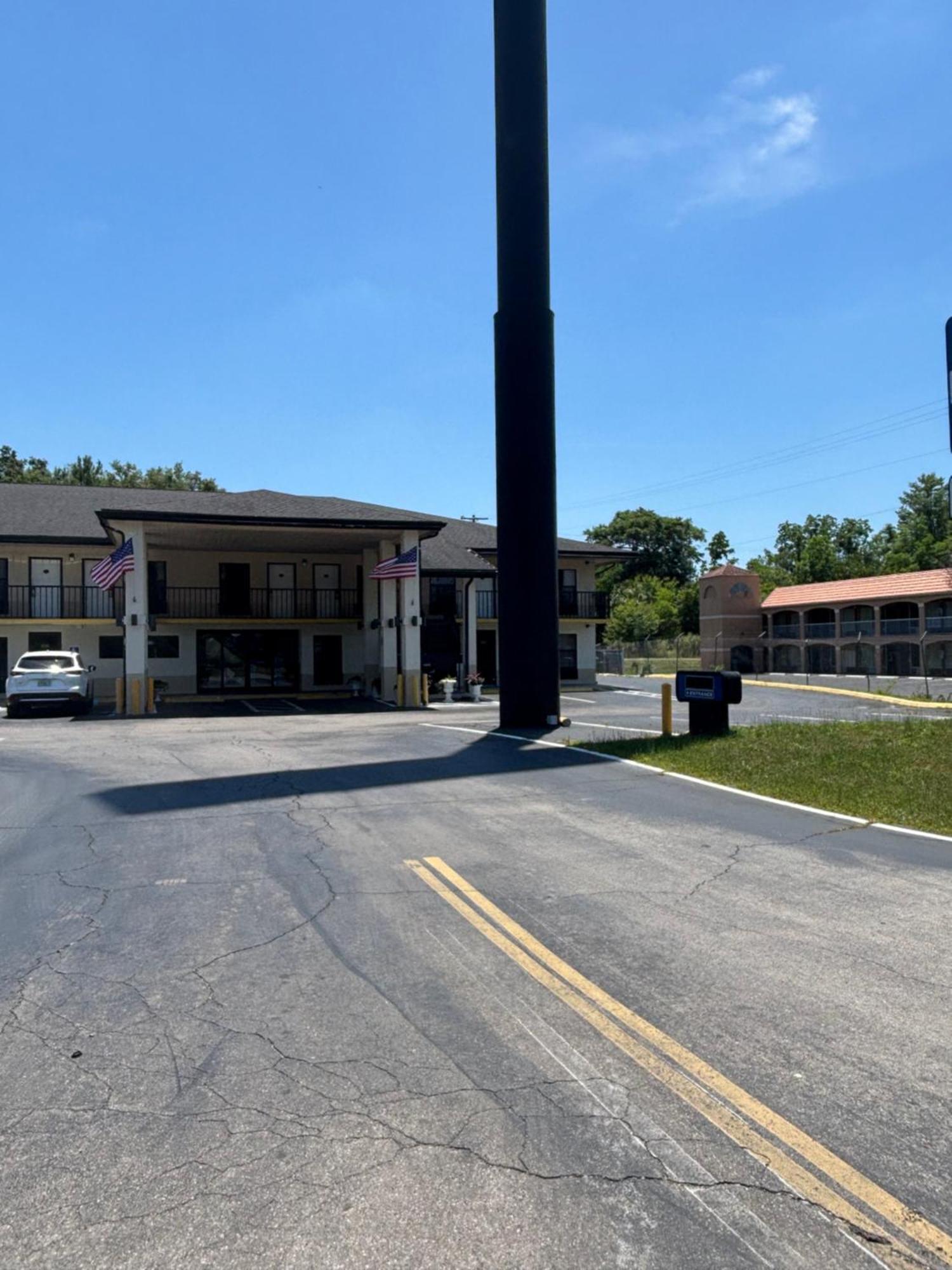 High Springs Soon To Be Clarion Pointe Hotel 2*