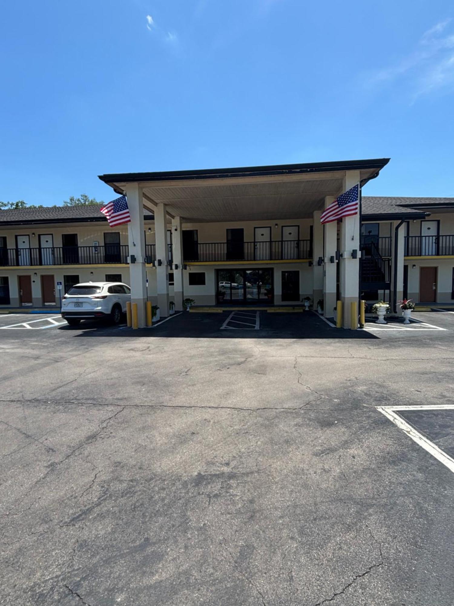 Hotel High Springs Soon To Be Clarion Pointe Alachua