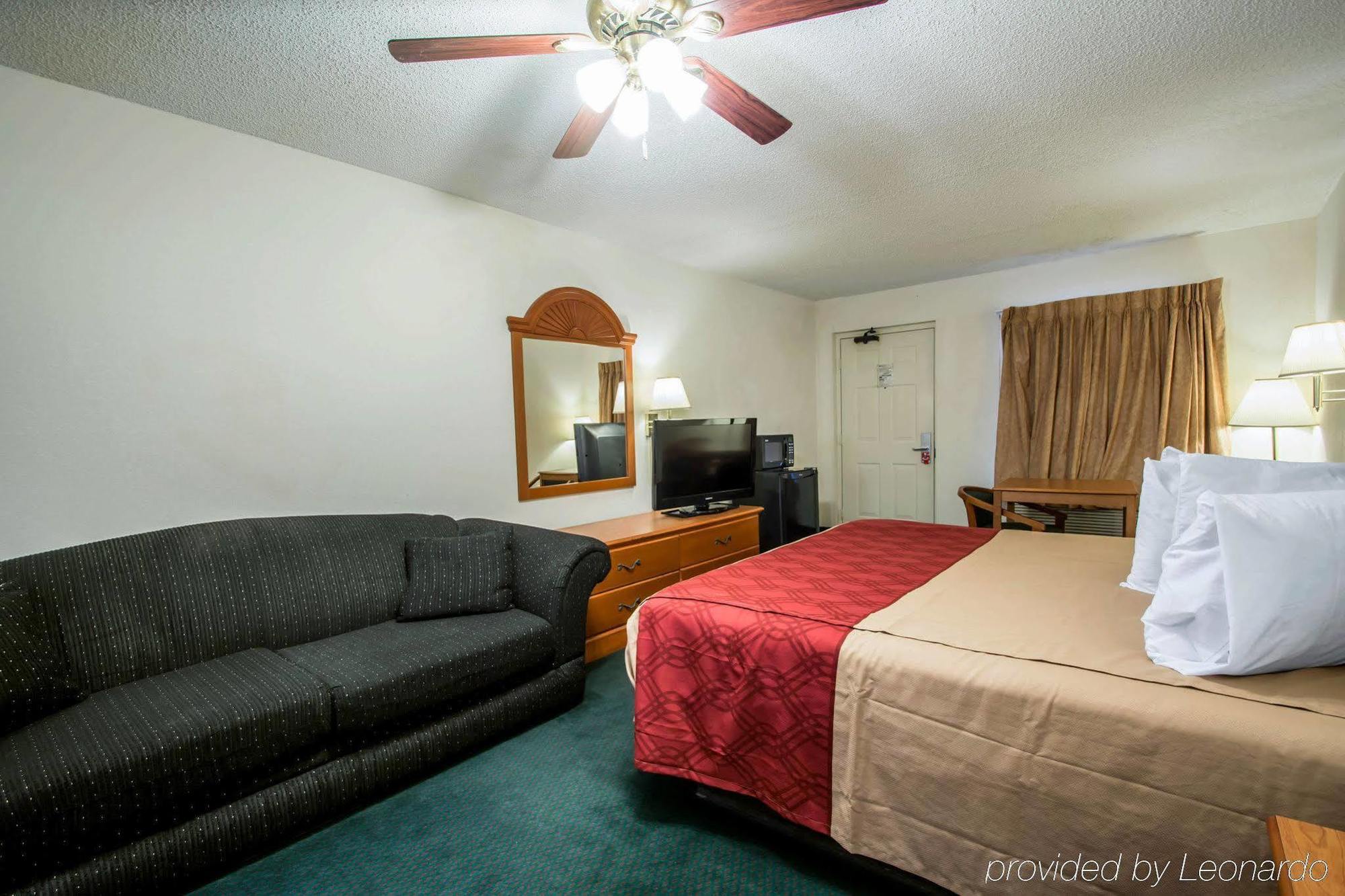High Springs Soon To Be Clarion Pointe Alachua